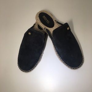 Michael Michael Kors Navy Blue Mules Size 7.5 NWOT